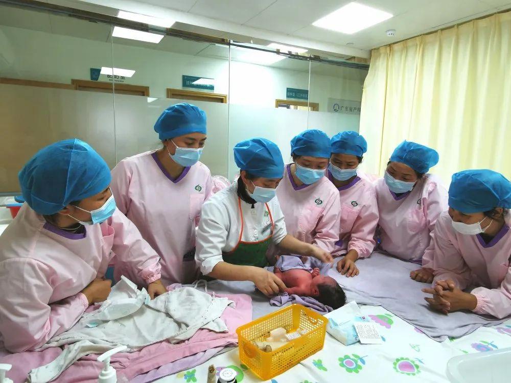 东阳市妇婴监护型护送